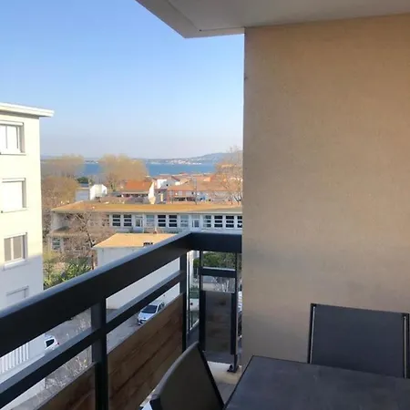 Cosy 43 M With Sea View In Appartamento *
